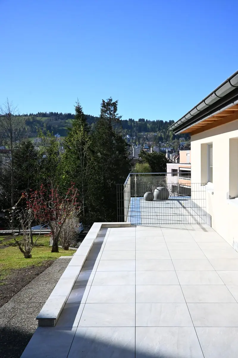 Aménagement de jardin et de terrasse, canton de Neuchâtel – après intervention